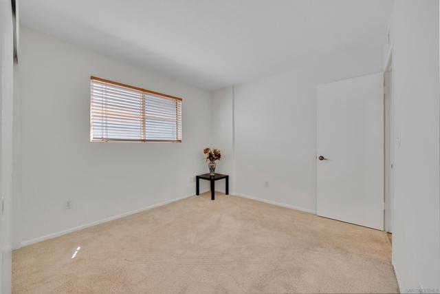 4055 Falcon St, San Diego CA: https://media.crmls.org/mediaz/680ad989-00f9-44d2-b64e-bd9fa4fb8c09.jpg