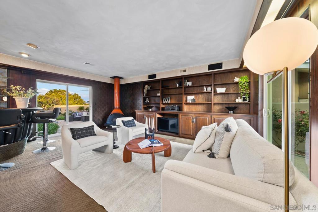 1261 Catalina - photo 17