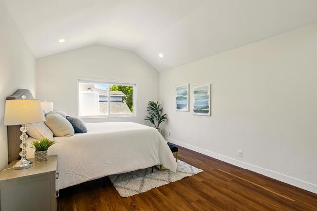 34348 Siward Drive, Fremont CA: https://media.crmls.org/mediaz/680ca2d9-e039-4d12-ab78-5c26bbca0175.jpg