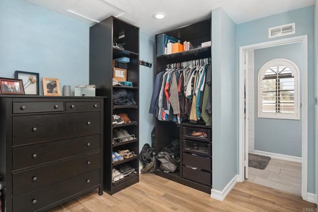 Detail Gallery Image 24 of 43 For 1756 Still Water Glen, Escondido,  CA 92026 - 2 Beds | 2 Baths
