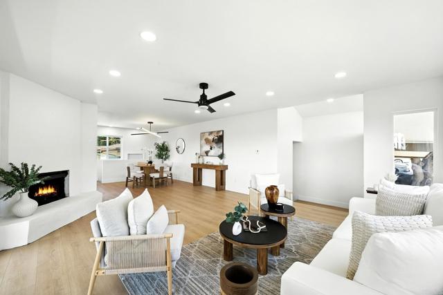 Detail Gallery Image 2 of 44 For 4542 Milton St, San Diego,  CA 92110 - 4 Beds | 3 Baths