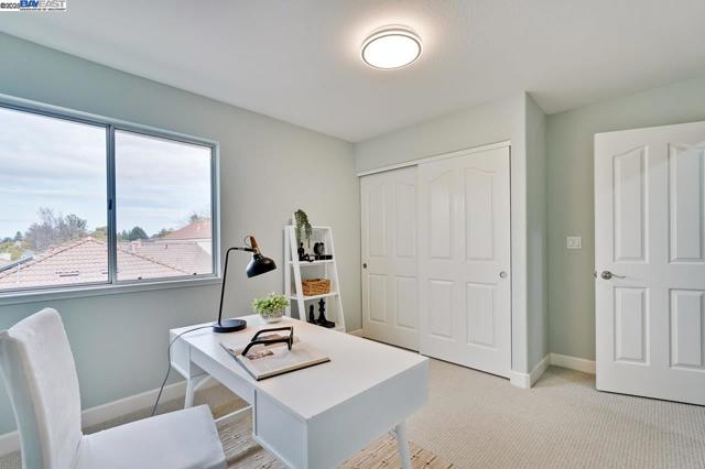 Image 45 of 58 For 4144 Garibaldi Pl
