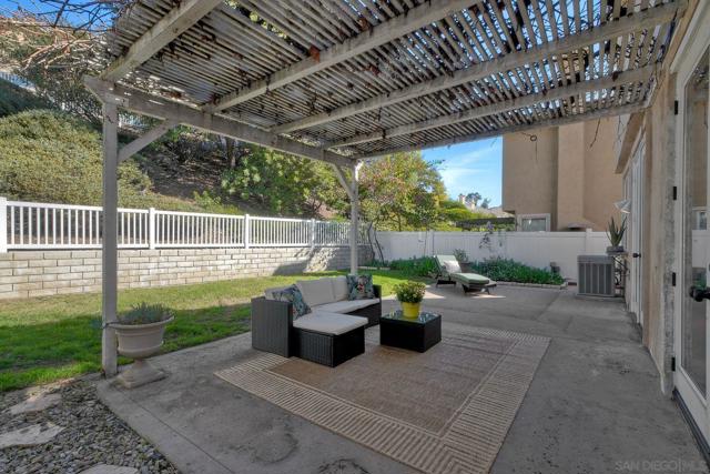 Image 22 of 35 For 12518 Swan Canyon Place