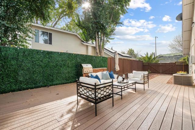 Image 33 of 47 For 261 Los Palmos Way