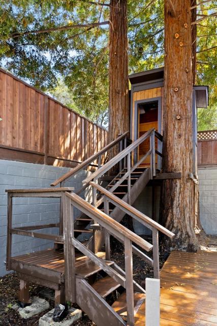 785 Pullman Road, Hillsborough CA: https://media.crmls.org/mediaz/6812eabf-ab33-479f-bcaf-3a72fd29499b.jpg