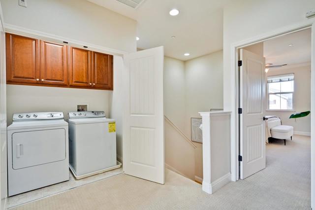 Image 42 of 52 For 138 Iris Drive