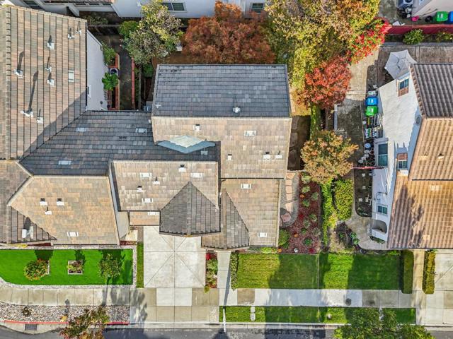 34103 Zaner Way, Union City CA: https://media.crmls.org/mediaz/68132e57-1f7e-4c42-a20f-857b9964e6f3.jpg