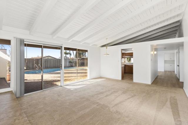 Detail Gallery Image 6 of 34 For 6852 Jackson, San Diego,  CA 92119 - 4 Beds | 3 Baths