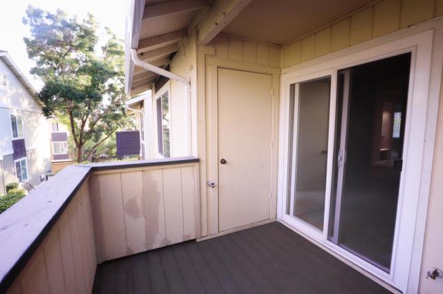 2599 Easton Lane, San Jose CA: https://media.crmls.org/mediaz/6813c865-9bd7-4d33-8e70-ad8df05198d9.jpg