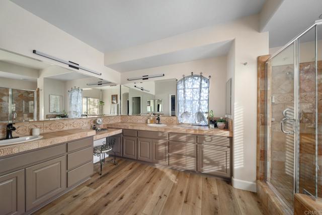 Detail Gallery Image 14 of 58 For 30837 Palomar Vista Dr, Valley Center,  CA 92082 - 4 Beds | 3 Baths