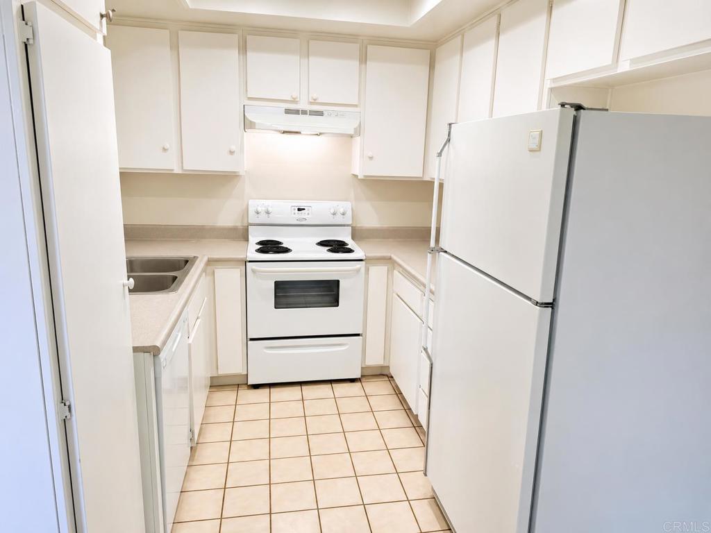 3412 Los Mochis Way - photo 5