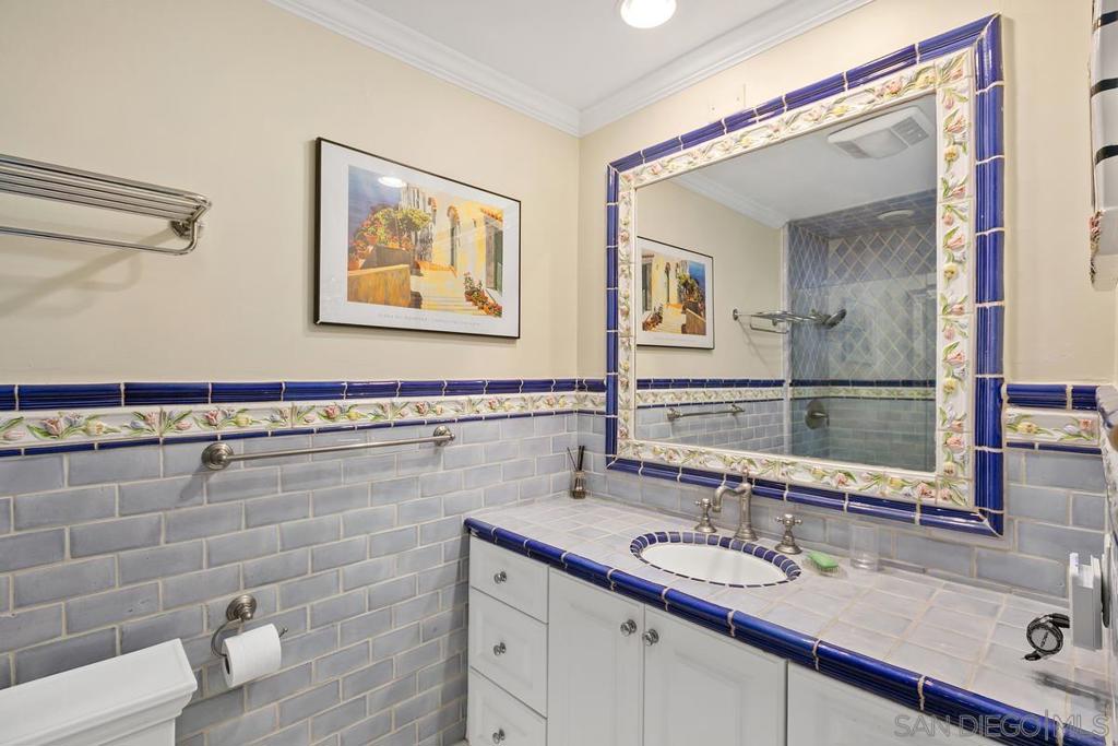 MLS #250041461SD image #16