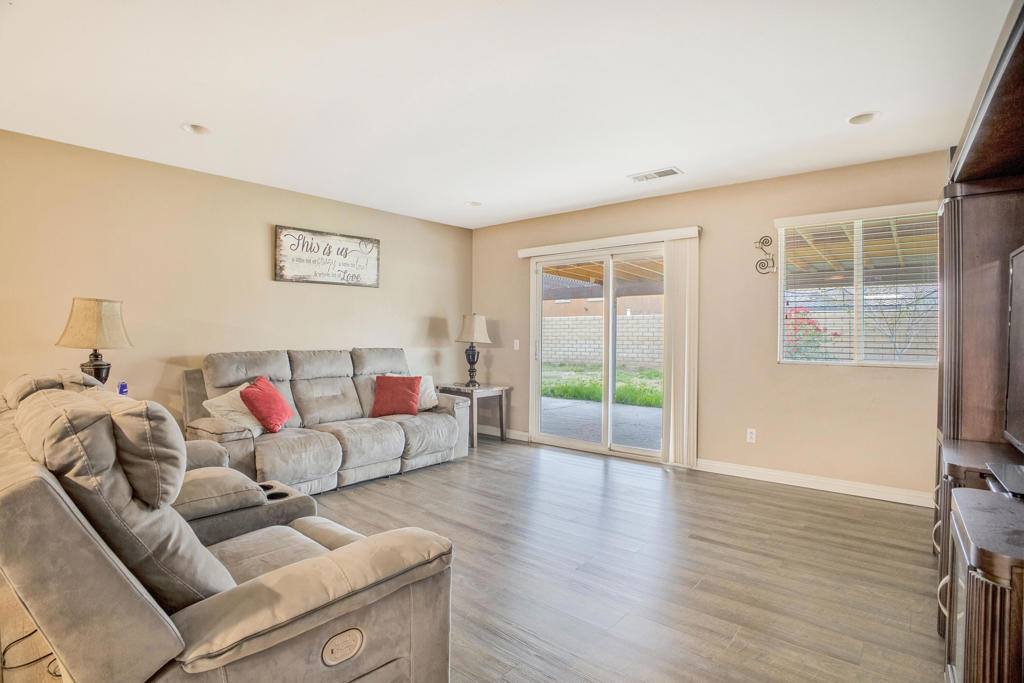 MLS #219137071DA image #7