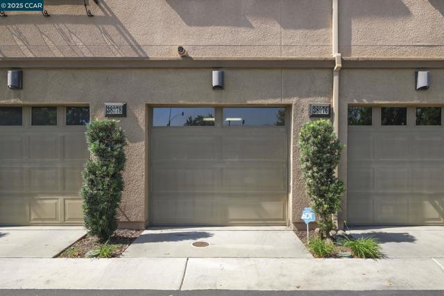 38976 Primula Ter, Newark CA: https://media.crmls.org/mediaz/6814c0e1-14b2-451c-ad5e-01fa9ef53eb4.jpg