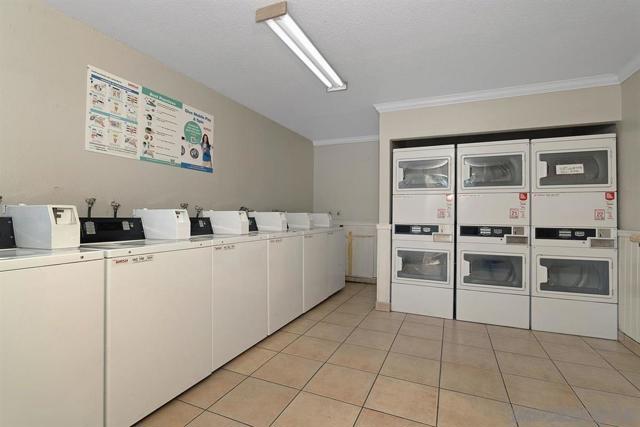 1621 Pentecoast, San Diego CA: https://media.crmls.org/mediaz/6815a65e-db1d-4386-ad91-6e475847a49f.jpg