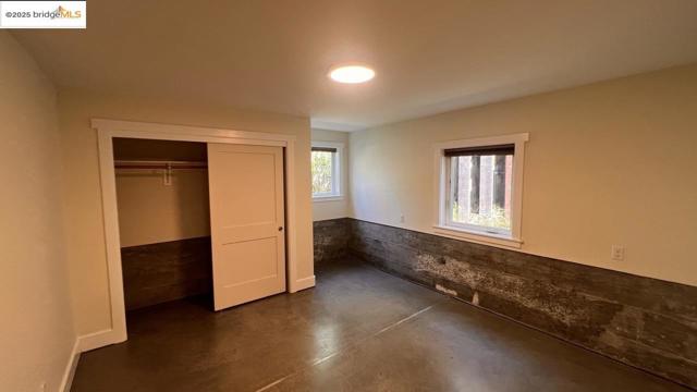 2144 Russell St., Berkeley CA: https://media.crmls.org/mediaz/681782ff-8d8f-464d-9f59-4ea8912f3673.jpg