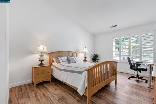 620 Norris Canyon Terrace, San Ramon, California 94583, 2 Bedrooms Bedrooms, ,2 BathroomsBathrooms,Condominium,For Sale,Norris Canyon Terrace,41063813