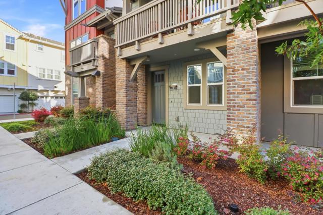 537 San Lorenzo Terrace, Sunnyvale CA: https://media.crmls.org/mediaz/681cc9ca-027a-48c9-8bdd-34912919b11c.jpg