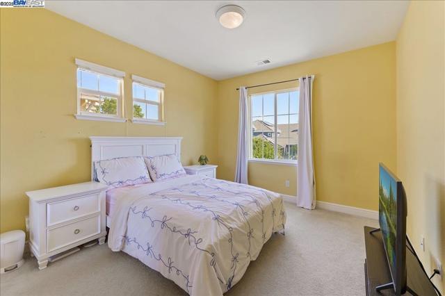 3055 Hastings Way, San Ramon CA: https://media.crmls.org/mediaz/681d7ca6-c375-4e09-b800-adbaca3f45cc.jpg