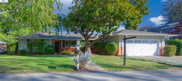 1785 Holly Ave, Menlo Park CA: https://media.crmls.org/mediaz/681f4f38-a821-46db-a4af-cb695347f0fa.jpg