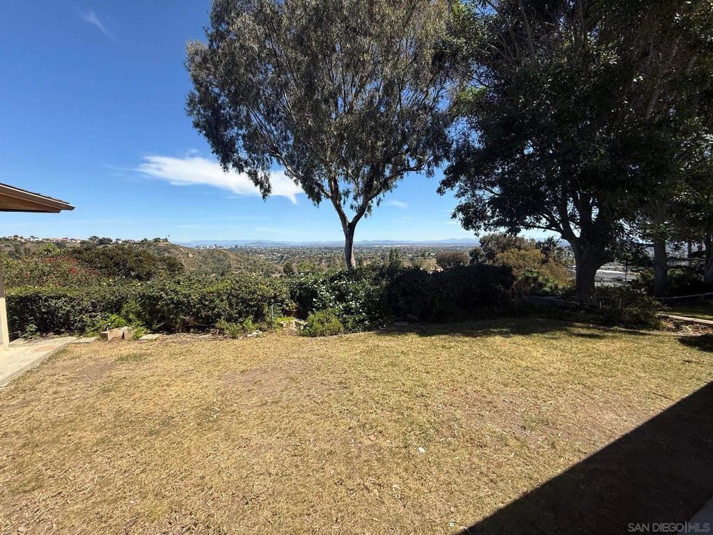 5877 Soledad Mountain Road - photo 4