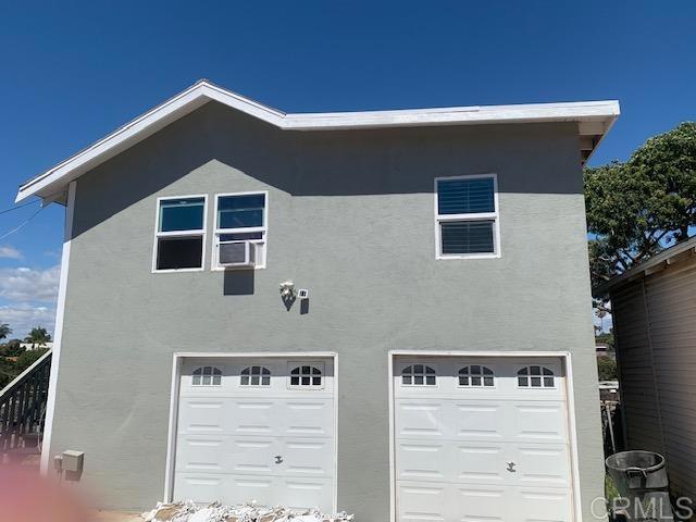 1/2 Minot Avenue