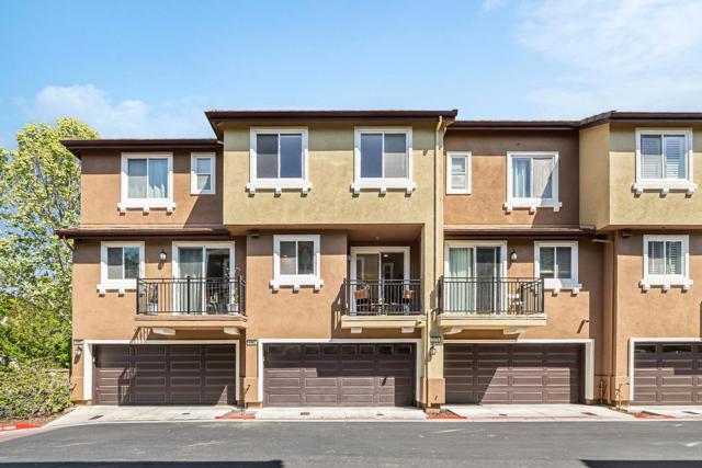 1180 Glin Terrace, Sunnyvale CA: https://media.crmls.org/mediaz/6821c16f-9b9a-4309-9e43-a63af22a8d19.jpg