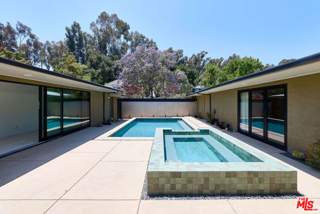 310 Beloit Avenue, Los Angeles CA: https://media.crmls.org/mediaz/6824a224-0a79-40cb-8e1a-6a5bada53c4a.jpg