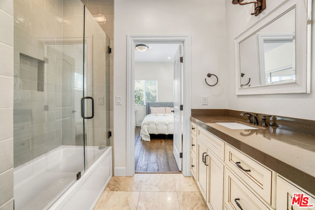 1042 S Stanley Avenue, Los Angeles CA: https://media.crmls.org/mediaz/6826d561-2cf8-4643-a844-f7ac11b1ac43.jpg