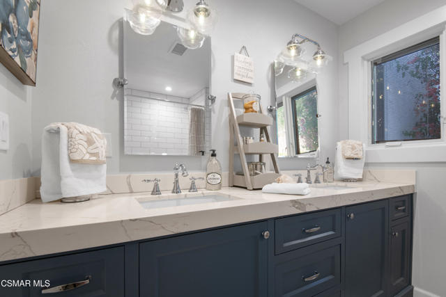 28329 Foothill Drive, Agoura Hills CA: https://media.crmls.org/mediaz/6826dc96-b247-4de7-90db-0d7d7efd7536.jpg