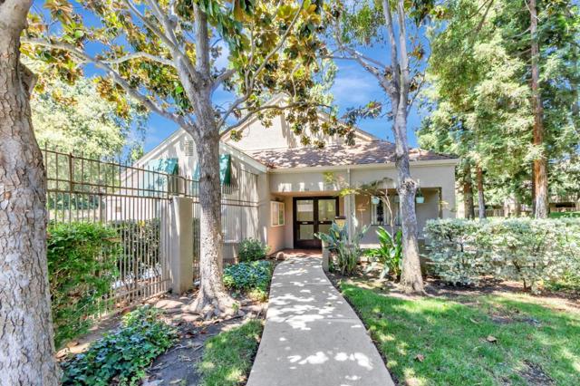 5703 Makati Circle, San Jose CA: https://media.crmls.org/mediaz/682731b3-fb19-472b-a0ea-cb3fec786425.jpg