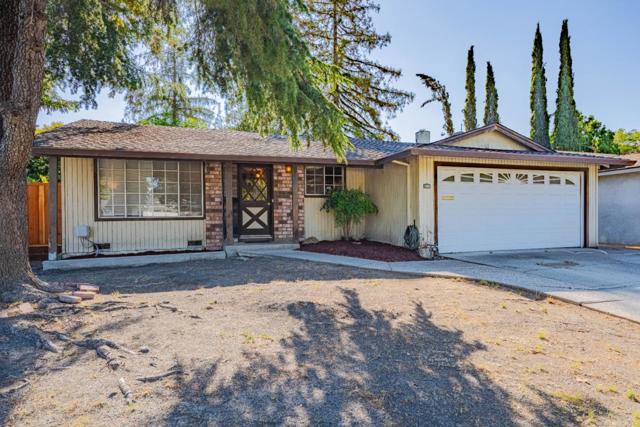 6256 Hokett Way, San Jose CA: https://media.crmls.org/mediaz/6827690e-f542-4b49-aba9-7182fc655187.jpg