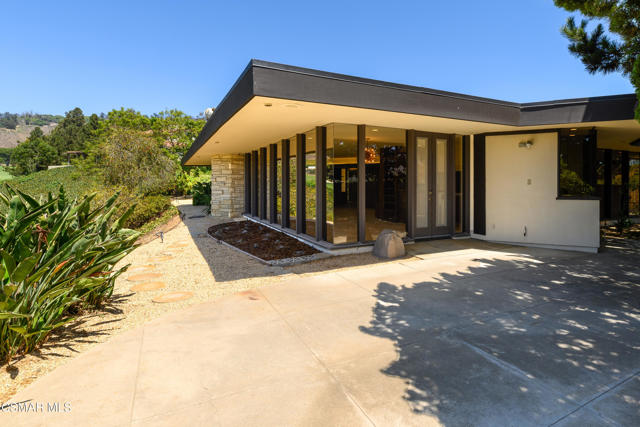 4787 Clubhouse Drive, Somis CA: https://media.crmls.org/mediaz/6828257d-6c7b-46a5-84ea-20b10d007586.jpg