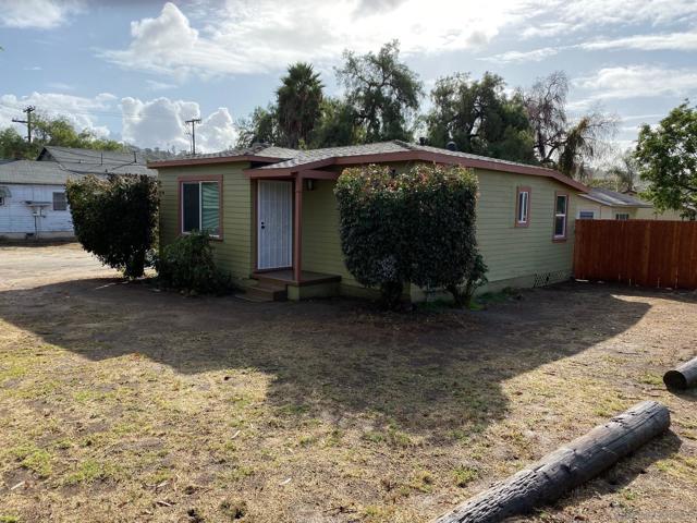 Image 20 of 59 For 8975 Lamar St
