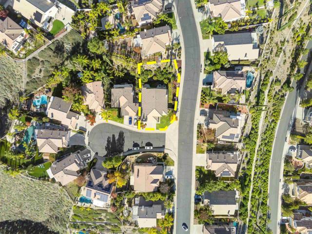 Detail Gallery Image 41 of 48 For 1 Corte Rossa, Lake Elsinore,  CA 92532 - 4 Beds | 2/1 Baths