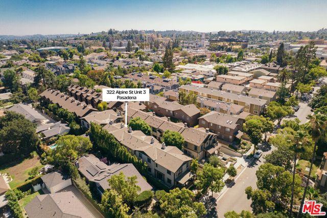 322 Alpine Street, Pasadena CA: https://media.crmls.org/mediaz/6829781a-f6d5-4d88-b4f5-703ca293005f.jpg