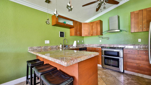 76895 Morocco Road, Palm Desert CA: https://media.crmls.org/mediaz/682a09aa-f464-44cd-9549-b8c126f74ee3.jpg