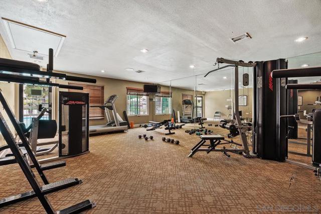 15048 Avenida Venusto, San Diego CA: https://media.crmls.org/mediaz/682a22db-2d22-4098-94b3-c763a2ece426.jpg