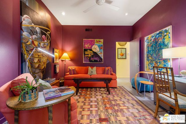 47425 Medina Drive, Palm Desert CA: https://media.crmls.org/mediaz/682a2ac2-e25b-4d59-a7b9-3bab83dfd4a2.jpg