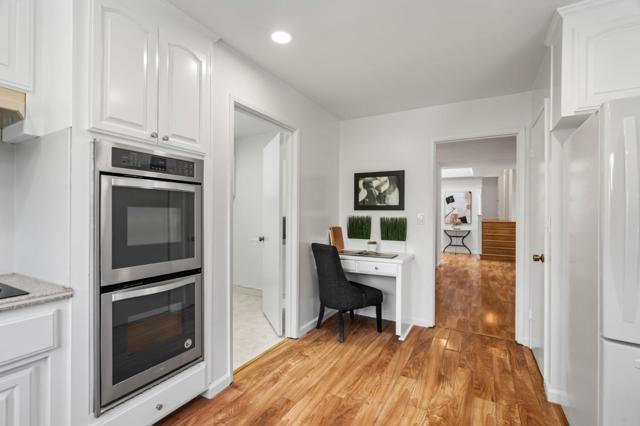 1425 Cedar Place, Los Altos CA: https://media.crmls.org/mediaz/682afbb8-4db5-4c92-a4f0-181a810fde20.jpg