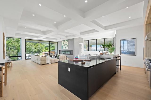 3 Wolfback Ridge Road, Sausalito CA: https://media.crmls.org/mediaz/682be633-5444-4f0d-a6b6-e573e9dea098.jpg