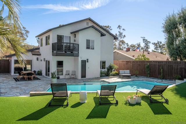 11646 La Colina, San Diego CA: https://media.crmls.org/mediaz/682bfe2a-8e33-42a3-815a-626b1e6d06d3.jpg