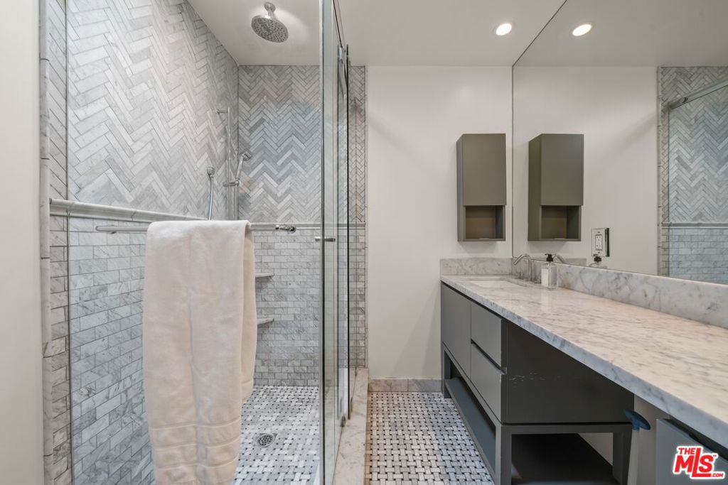 MLS #26864437 image #51