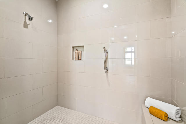 1325 Passage Street, Palm Springs CA: https://media.crmls.org/mediaz/682d95e9-eec2-45b4-9fe3-f211b21c74f7.jpg