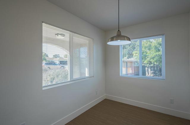 704 Oak Avenue, Greenfield CA: https://media.crmls.org/mediaz/682df300-2f8a-406f-a1db-8da0d212d74d.jpg
