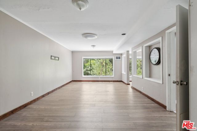 26 Ardor Drive, Orinda CA: https://media.crmls.org/mediaz/682ee395-a70d-4e23-8e8b-91fbc508053a.jpg