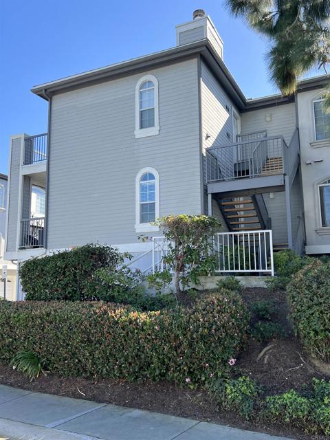 Detail Gallery Image 20 of 21 For 8597 via  Mallorca #E,  La Jolla,  CA 92037 - 2 Beds | 2 Baths