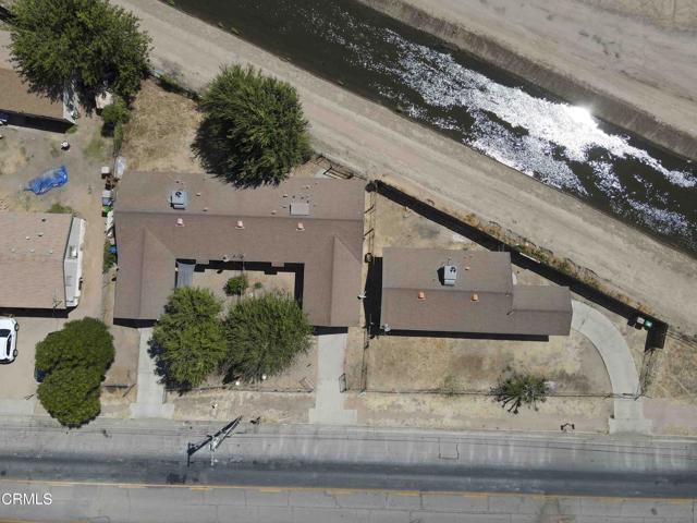 1859 Kentucky Street, Bakersfield CA: https://media.crmls.org/mediaz/6830b00b-d6a2-42f2-a9b4-94069d92e277.jpg