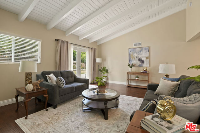 10501 Forbes Avenue photo 11