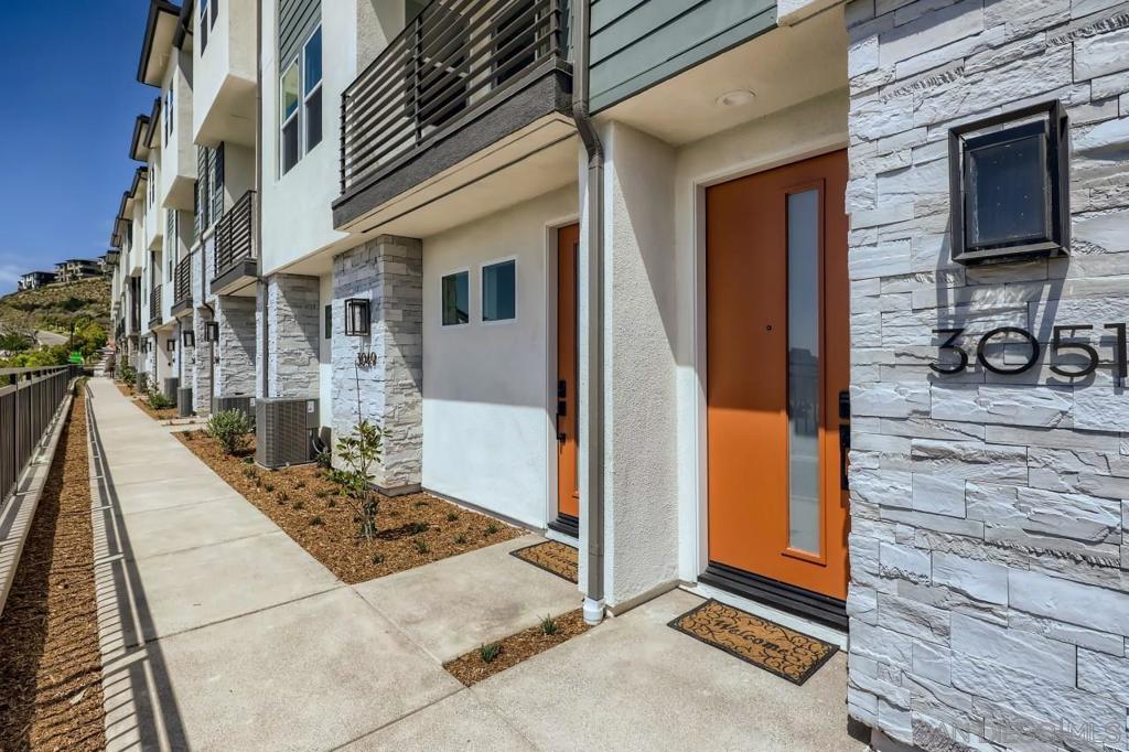 3051 Marquee Way - photo 3